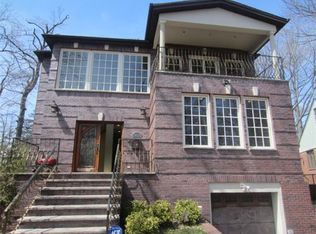 196-05 Como Ave, Jamaica, NY 11423