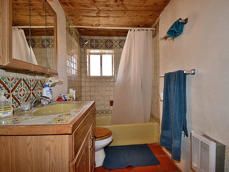 142 Duran St #3 — Photo 18