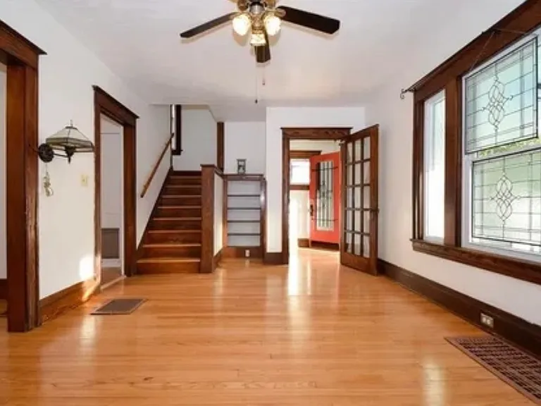 740 Grand Ave — Photo 7