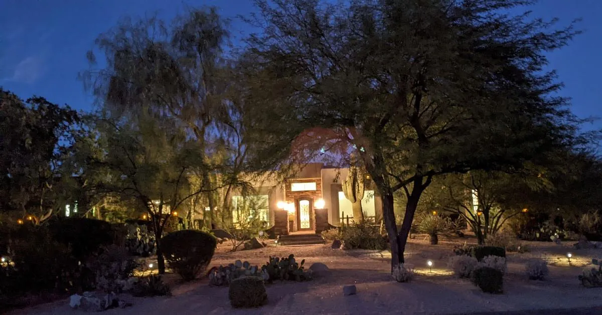 Excellent location and neighborhood! — Photo 3