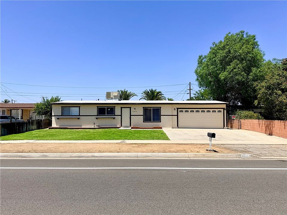1st image of 24846 Alessandro Blvd
