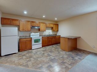 137 N Main St #B, Plainwell, MI 49080