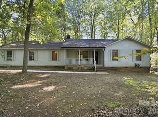 8607 Wellington Ln, Harrisburg, NC 28075