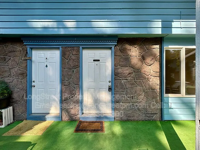 3 bed, 2.0 bath, 1120 sqft, $1,895 — Photo 1