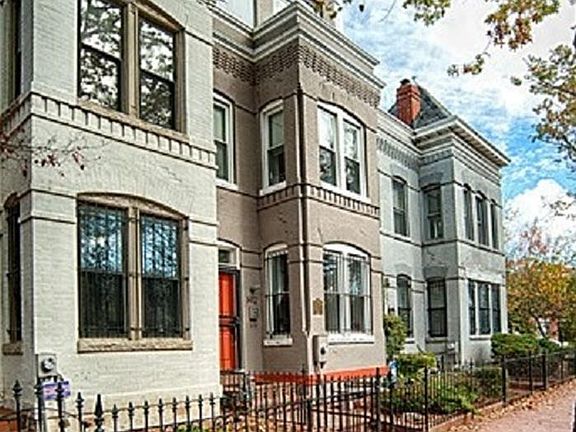 Exterior (Front)