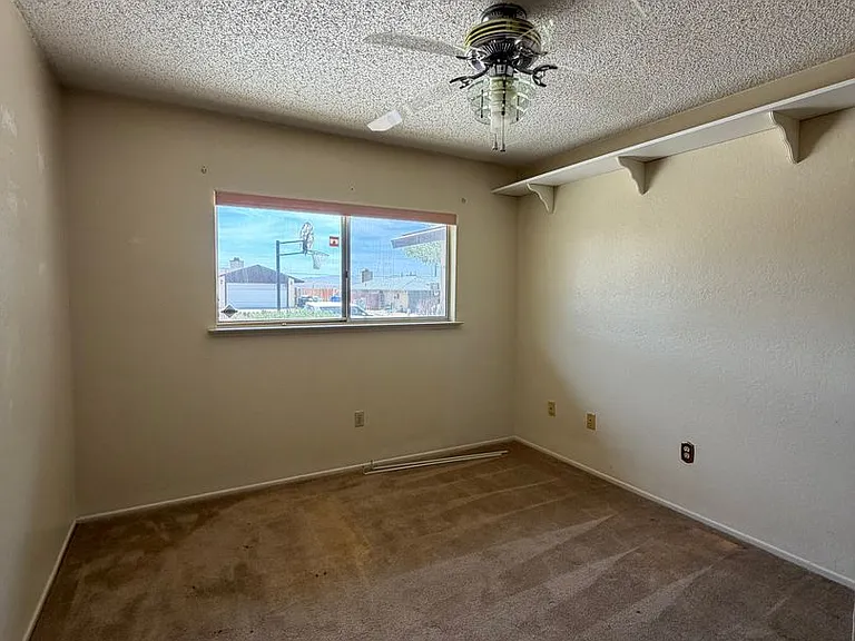 25670 Ash Rd — Photo 31