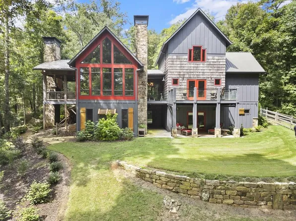 530 Burleson Rd, Ellijay, GA 30536