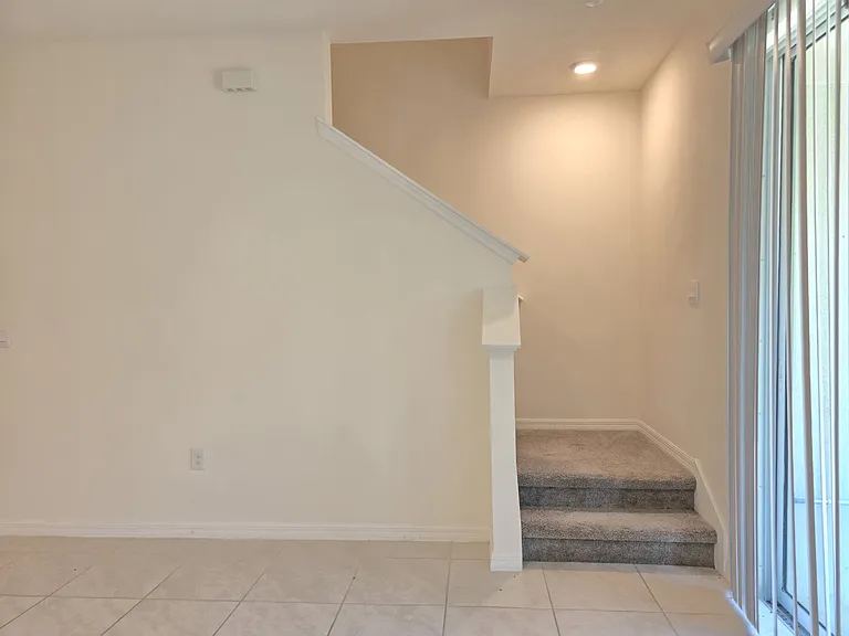 1242 Lido Dr — Photo 16