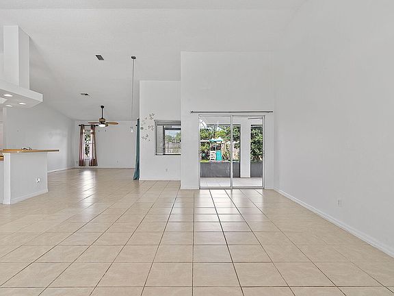 5th image of 3305 SW Frankford Street