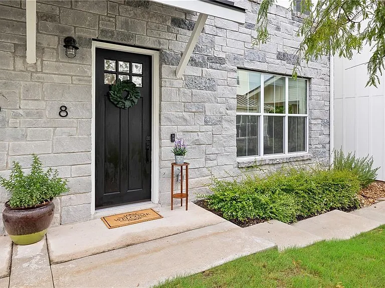 2624 Metcalfe Rd #8 — Photo 24