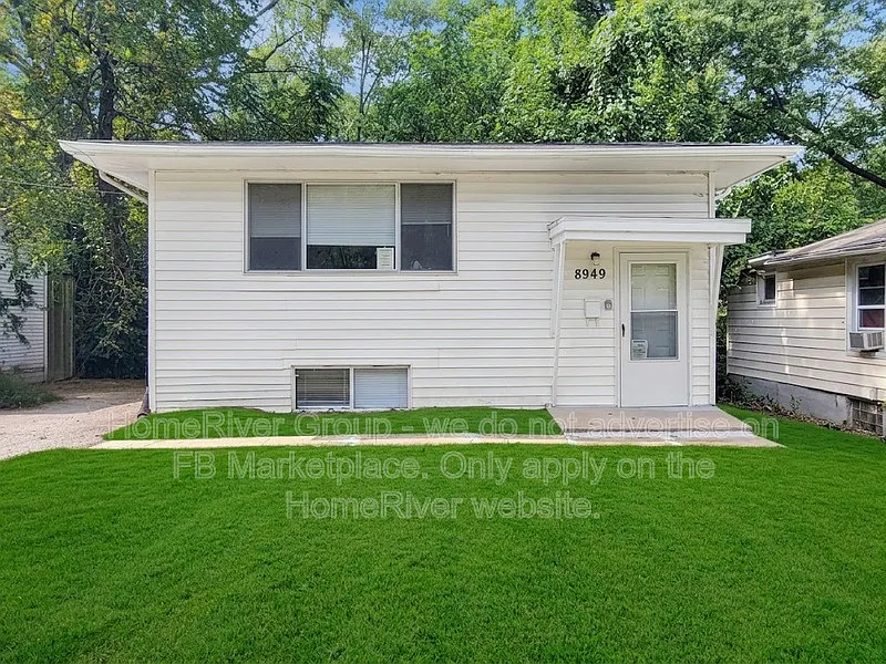 8949 Huiskamp Ave