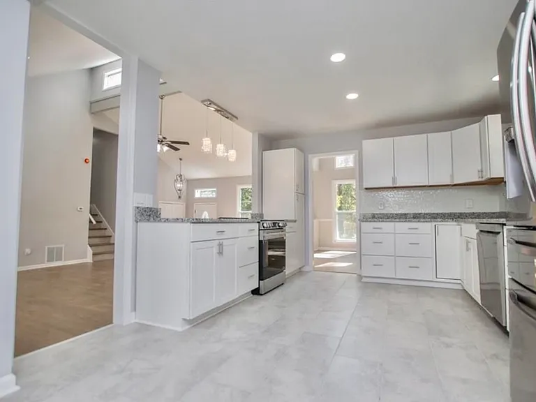 1039 Monticello Dr — Photo 10