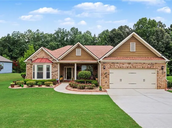 265 Mulberry Dr, Senoia, GA 30276