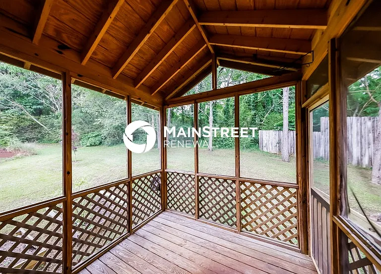 160 Laurel Oak Ln — Photo 13