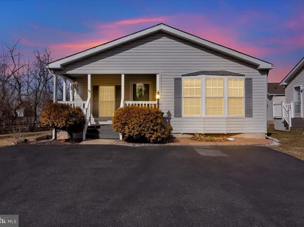 309 Village Way, Royersford, PA 19468