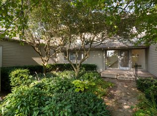 3006 S 1st St, Champaign, IL 61822