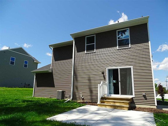 Floor plans and photos shown may include base features along with additional options and upgrades.