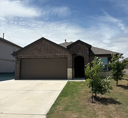 208 Moonrise Dr Photo 1