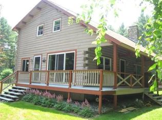 521 Michael Sears Rd, Belchertown, MA 01007