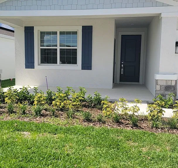 860 Daring Dr — Photo 2
