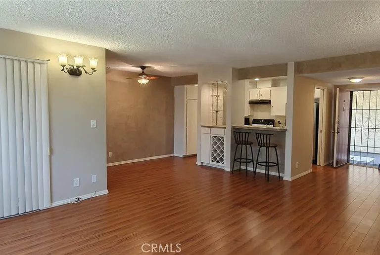 6225 Canterbury Dr #306 — Photo 2