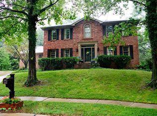 763 Bent Brook Rd, Saint Louis, MO 63122