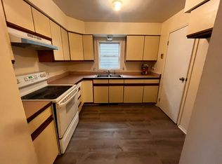 131 Orient Ave #2E, Jersey City, NJ 07305