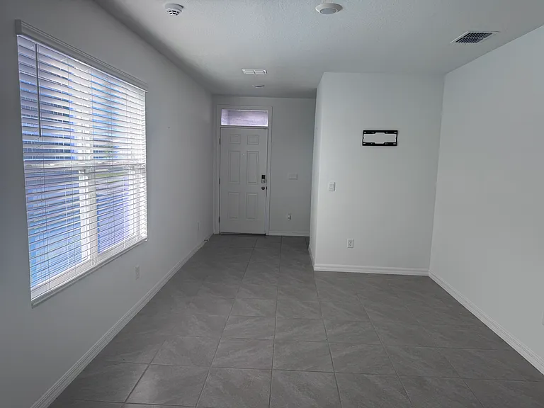 6250 Wandering Willow Dr — Photo 4