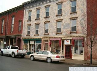 7 Mann Rd, Hudson, NY 12534