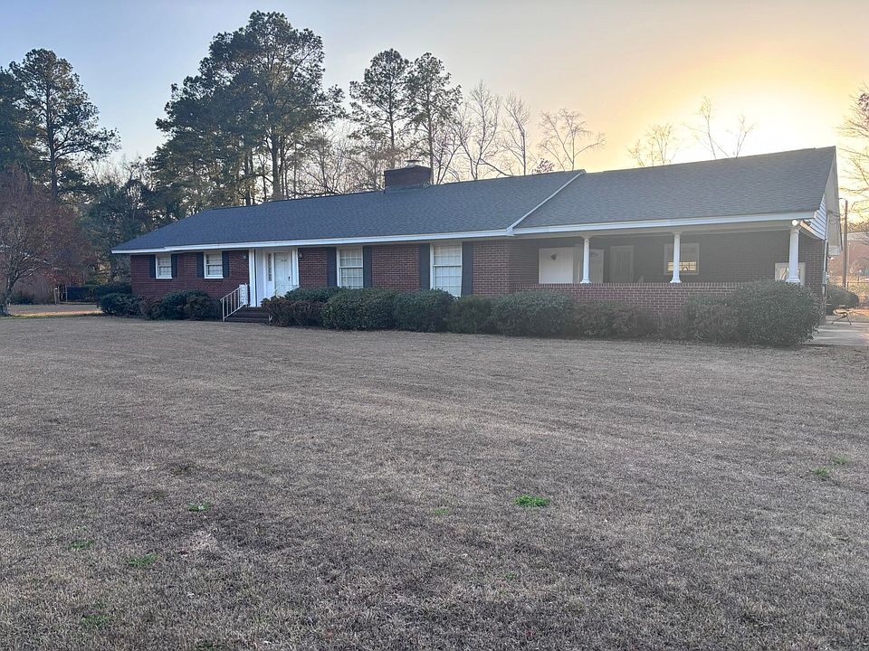 1st image of 1549 Bennett Cir
