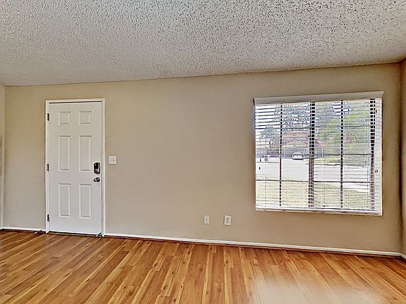 4th image of 21106 Martynia Ct