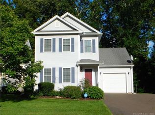 9 Sycamore Way #22, Wallingford, CT 06492