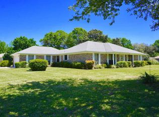 6506 Lake Charlene Dr, Pensacola, FL 32506