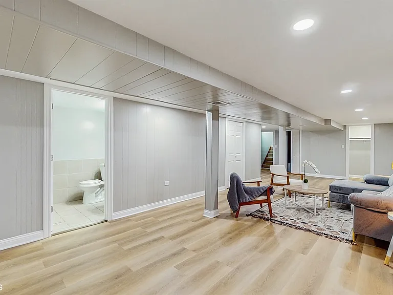 2701 S Hillock Ave #1 — Photo 20