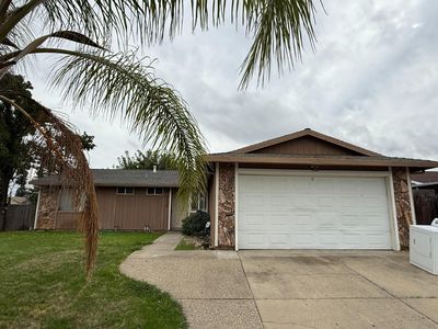 8336 Summer Sunset Dr, Sacramento, CA, 95828