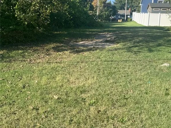 341 New York St, Saint Louis, MO 63122