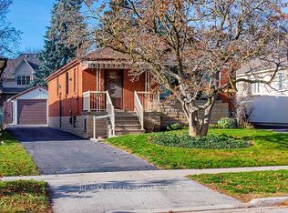 32 Northampton Dr, Toronto, ON M9B4S6