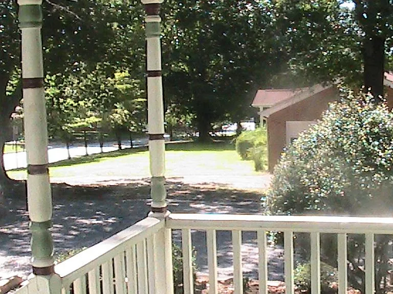 W Pine Ave — Photo 14