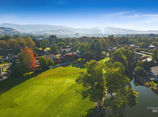 3541 N Plantation River Dr, Garden City, ID 83703