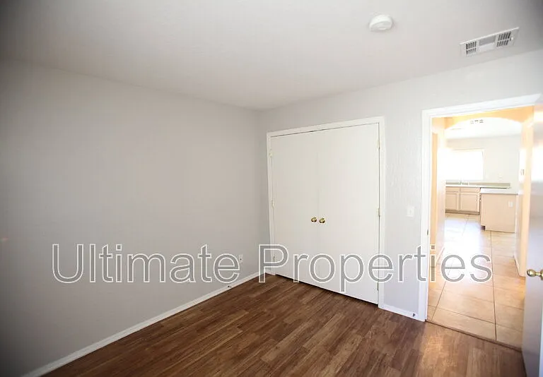 13390 W Watson Ln — Photo 17