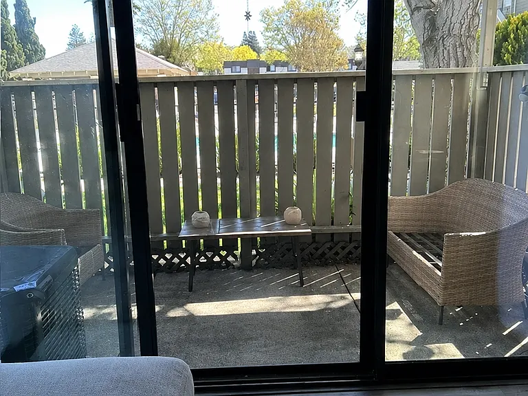 223 Enterprise Dr — Photo 15