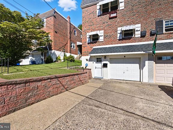 2nd image of 706 Hagner St