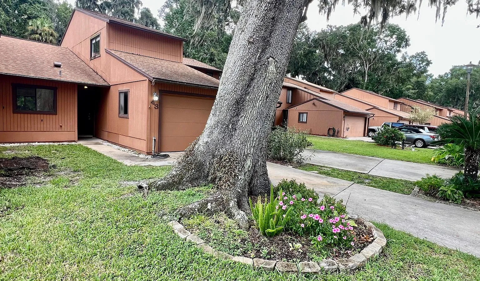 3 bed, 1212 sqft, $1,995 — Photo 3