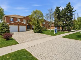 160 5th Ave, Vaughan, ON L4L 6Z3