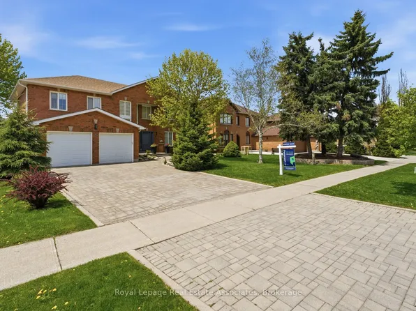 160 5th Ave, Vaughan, ON L4L 6Z3