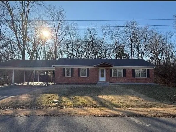 2909 W Henley Dr, Columbia, MO 65202