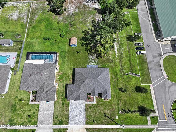 4th image of 1845 Market Cir NE