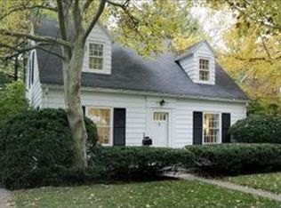 1333 Lakeway Ave, Kalamazoo, MI 49001