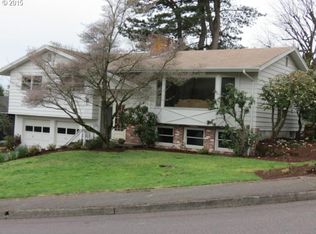 5475 SW Dover Loop, Portland, OR 97225