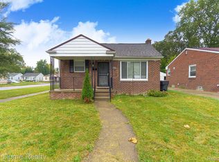 19901 Kentfield St, Detroit, MI 48219